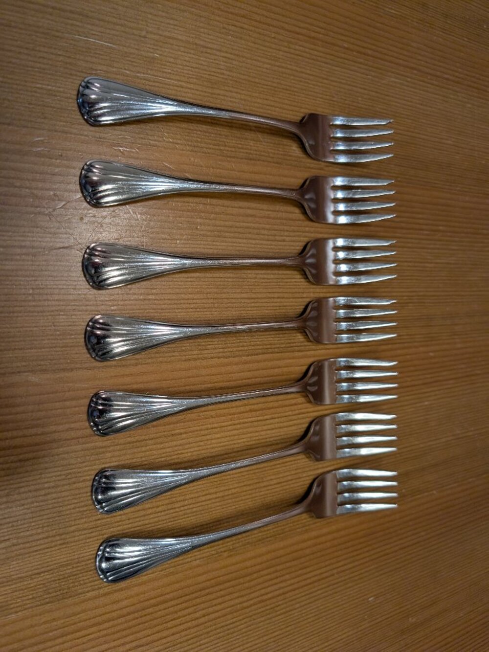Lot of 7 Oneida Ltd. Deluxe GRAND MANOR Stainless Steel 6 5/8" Salad Fork Set